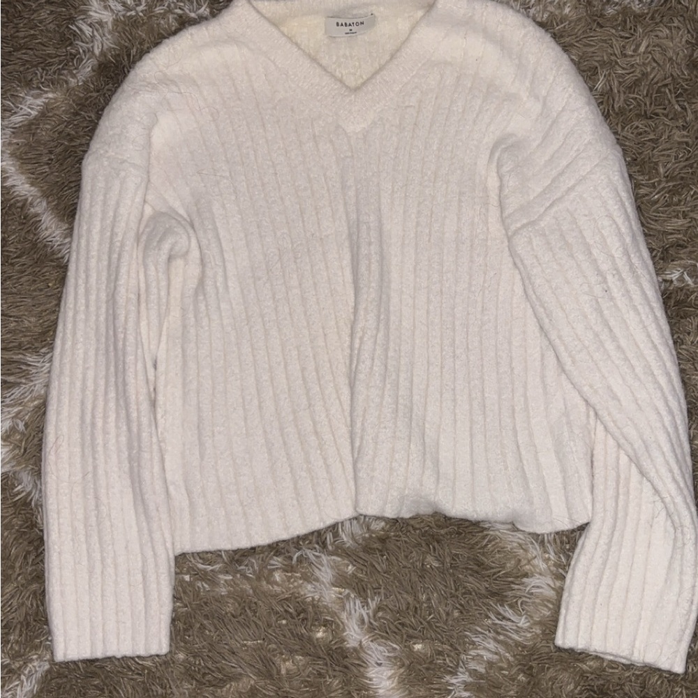 Aritzia Fuzzy Sweater - Picture 2 of 7